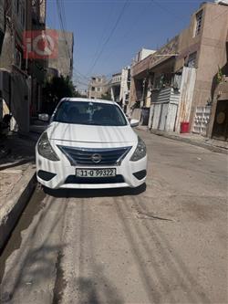 نيسان فيرسا